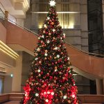 インターコンチネンタルホテルのロビーに飾ってあったクリスマスツリー